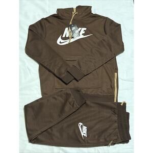 Nike Sweatsuits Unisex Large-Dark Brown